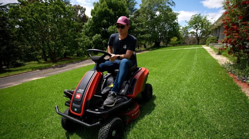 Toro eS3000 Battery Ride on // Kikuyu Reno Update
